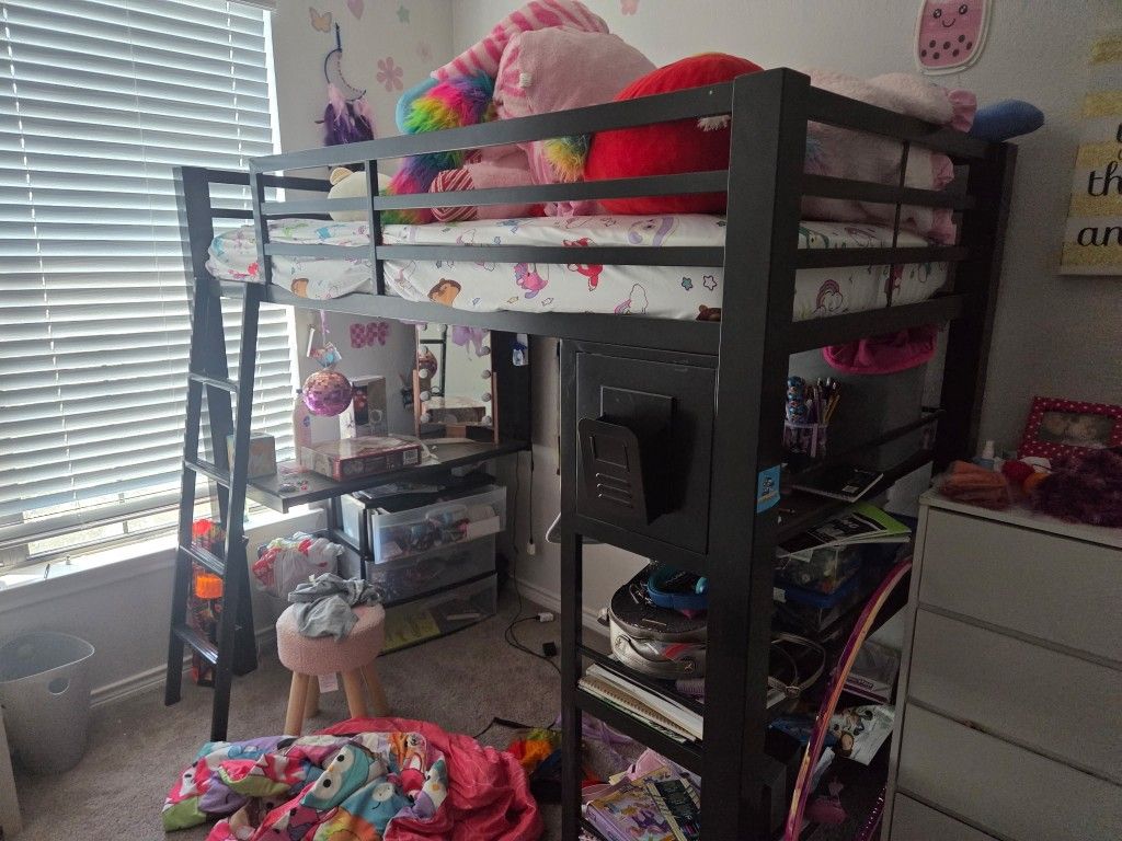 Bunk Bed