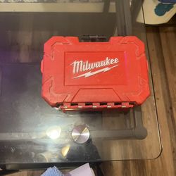 Milwaukee Hole Saw Kit ( Some Missing)