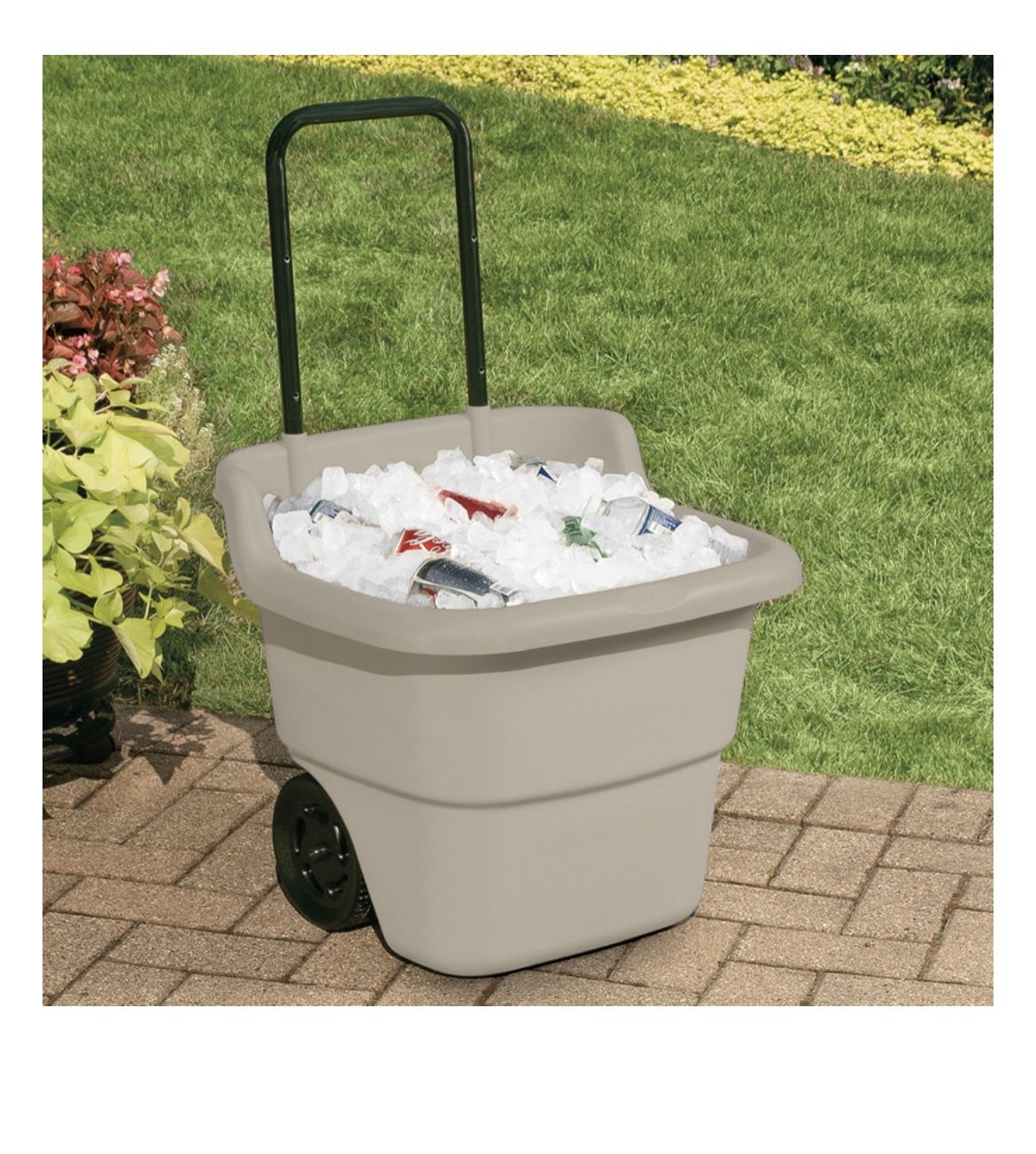Suncast 15 Gallon Resin Rolling Lawn and Utility Cart with Retractable Handle