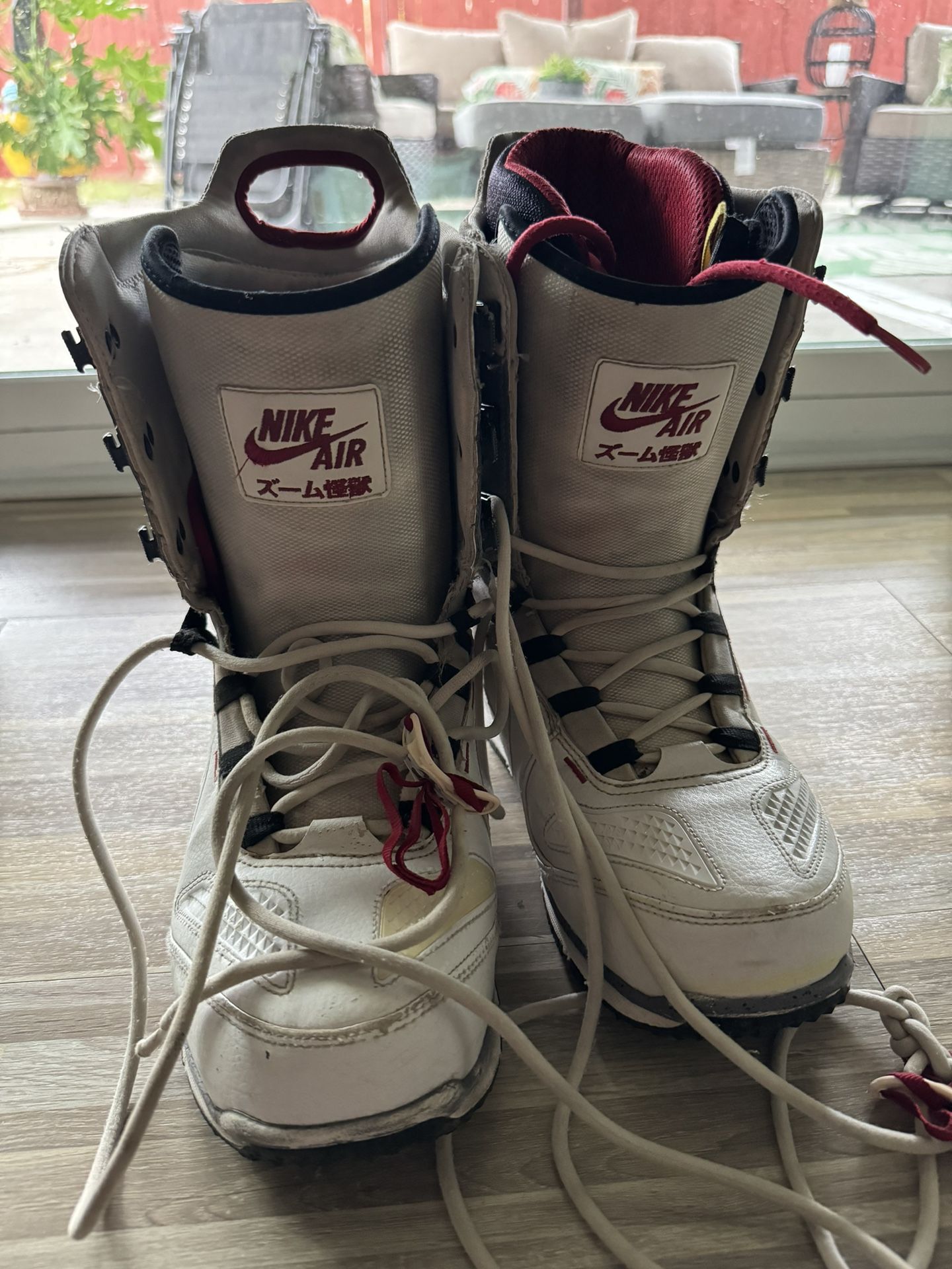 NIKEズーム怪獣 きく