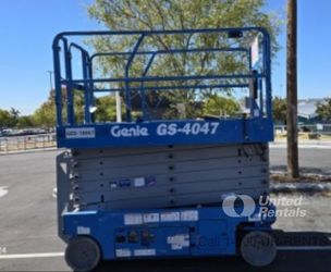 40ft Scissor Lift Sale 40’x46”