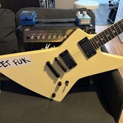 Electric Guitar, Amp, Guitar Pedals