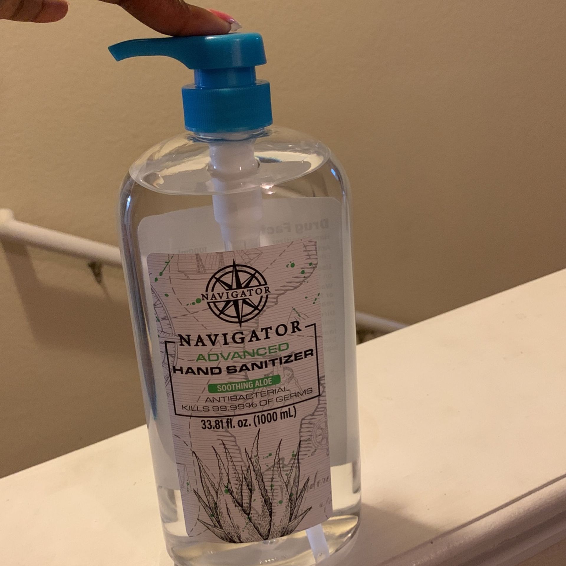 Aloe Vera Hand Sanitizer 33 Ounces For Sale