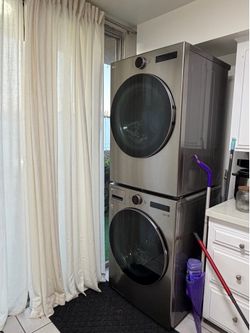 LG Electric Washer Dryer