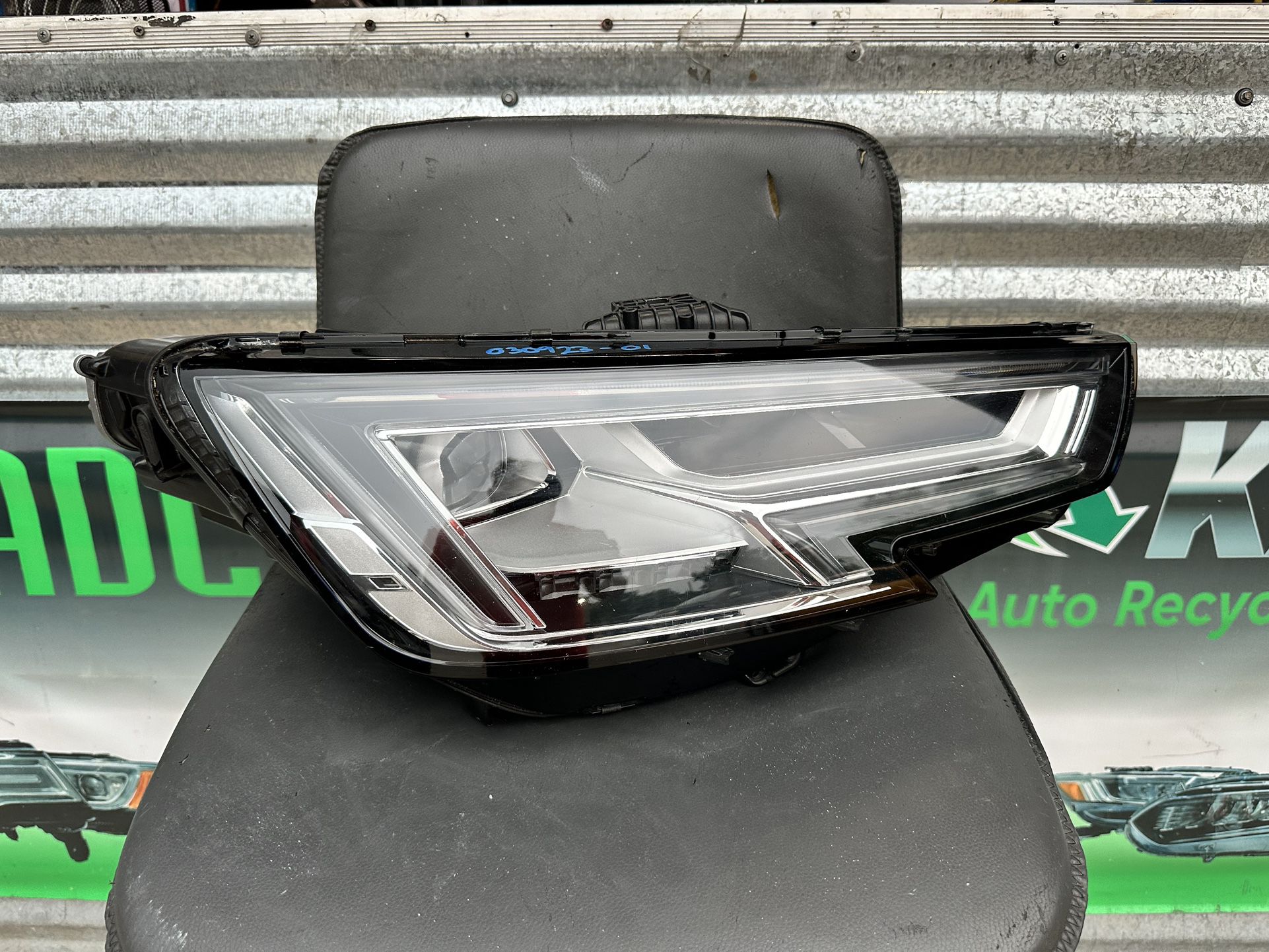 2017-2019 Audi A4 Passenger Full LED Headlight 