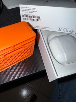 Apple AirPod 4 Noise Cancelation Model