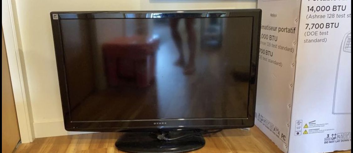 Flatscreen HDTV 40”