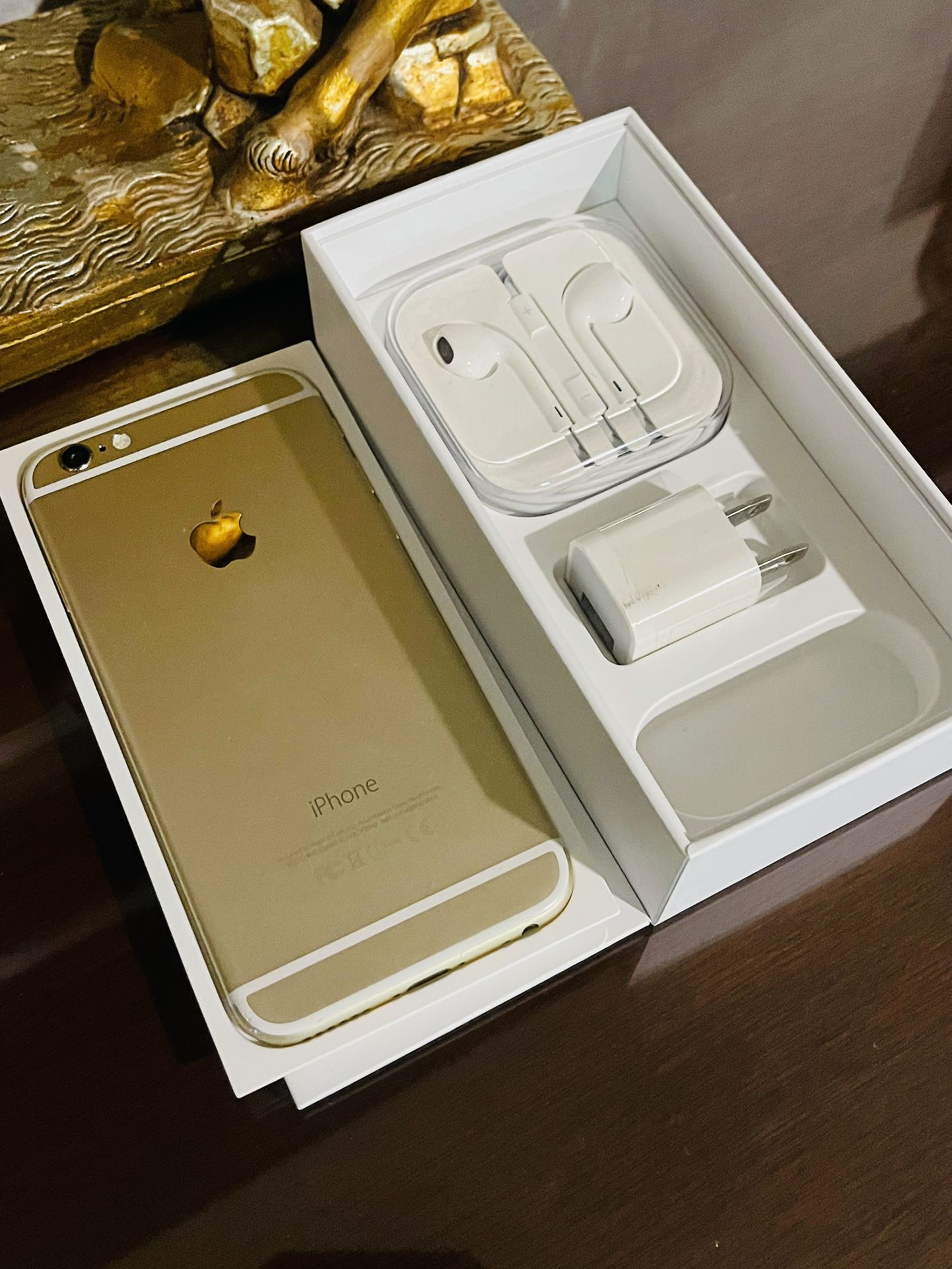 Phone 6.32gb gold style APPLE EARPODS EARPHONES & Adapter charge included…original box iPhone