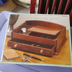 Wooden Dresser Valet New In Box