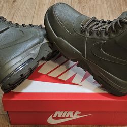 Nike Air Max Boots Size 9 For Men 