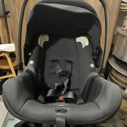 Nuna Rava Flame Retardant-Free Convertible Car Seat