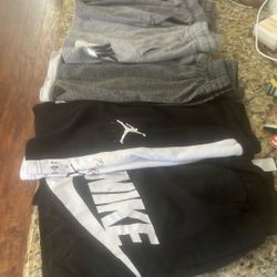 4 Nike Jordan Shorts Large And Medium 