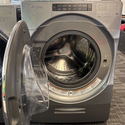 Whirlpool silver Washer. Model No. WED6620HC1