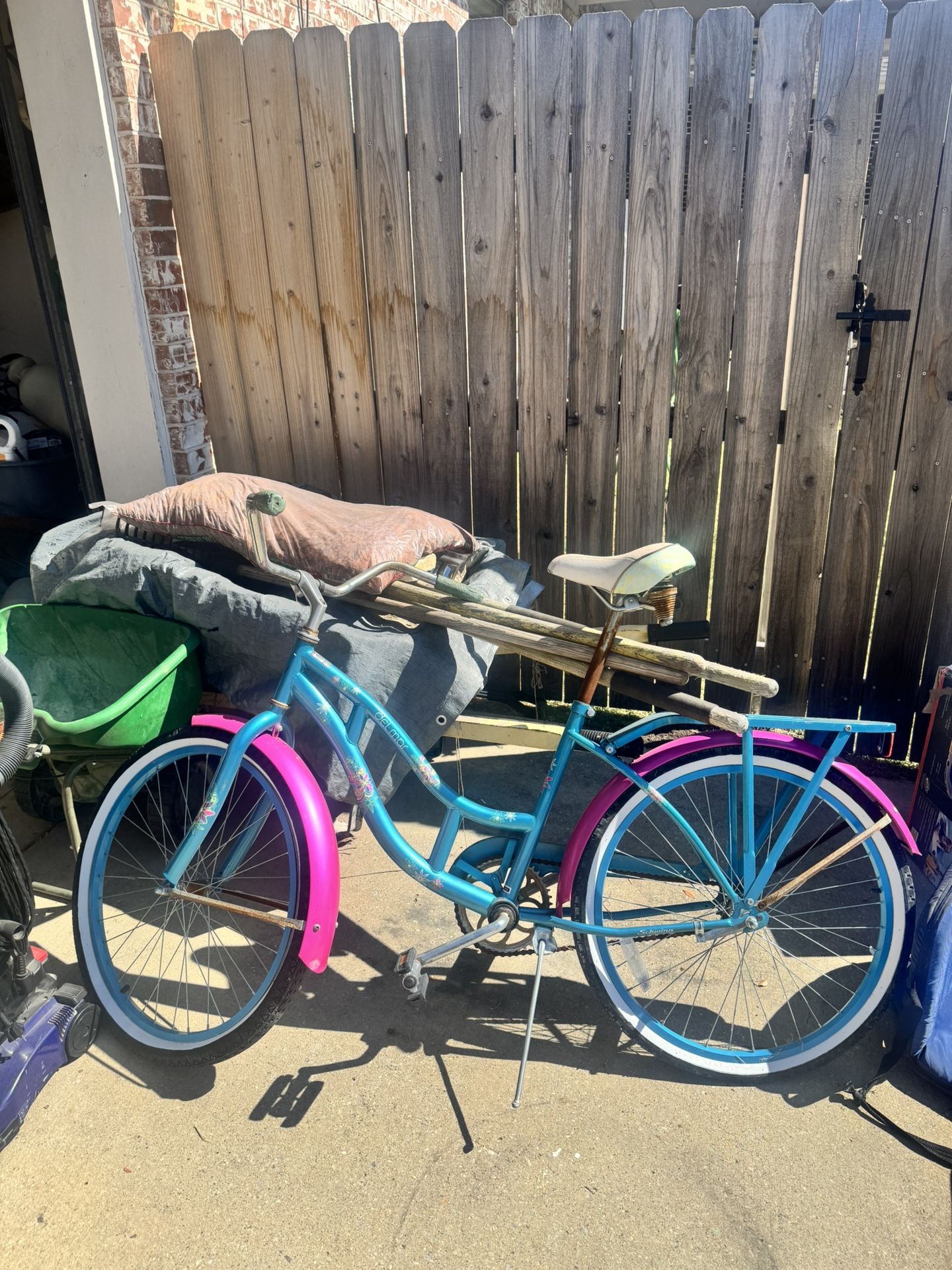 Girls Cruiser Bike