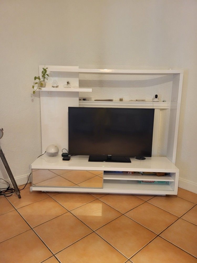 White TV Stand