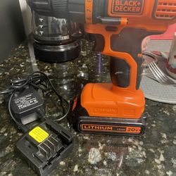 Cordless Drill/Driver Kit with ‎Battery, Charger, BLACK+DECKER 20V MAX 