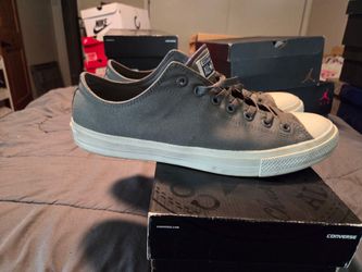 Converse Chuck Taylor All Star II Ox in the Thunder/White colorway (Style Code: 150153C) size 13
