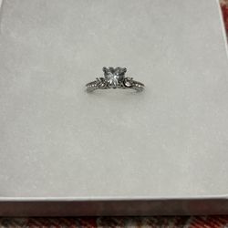 Diamond Heart Ring