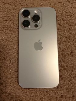 Unlocked iPhone 15 pro 256gb Titanium