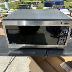 Microwave, Keurig , And Dryer 
