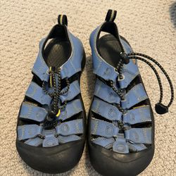 Keen Sandals Size 1