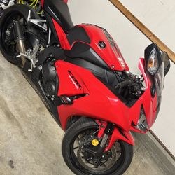 2015 Honda CBR 1000RR