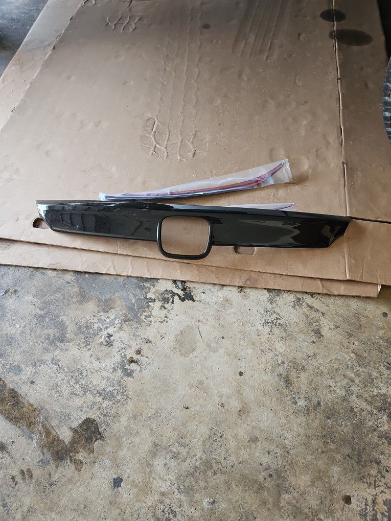 2020 Honda Blackout Grill