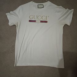 Gucci Logo T Shirt Size L