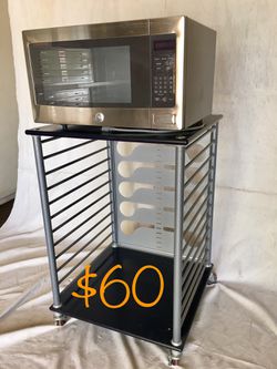 Full size GE microwave with cart - fits mini fridge for Sale in Tempe