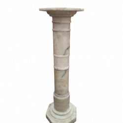 Antique-Style Marble Pedestal Column – Ringed Shaft in Veined Cream Marble, Octagonal Base