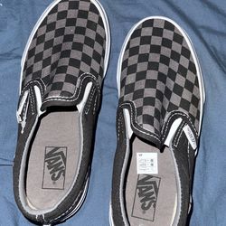 Size 1.5 Kids Brand New!