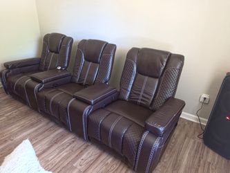 Home theater chairs