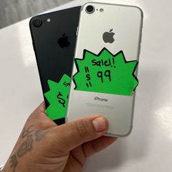 iPhone 7 32GB Unlocked 