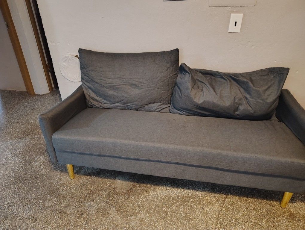 Couch 