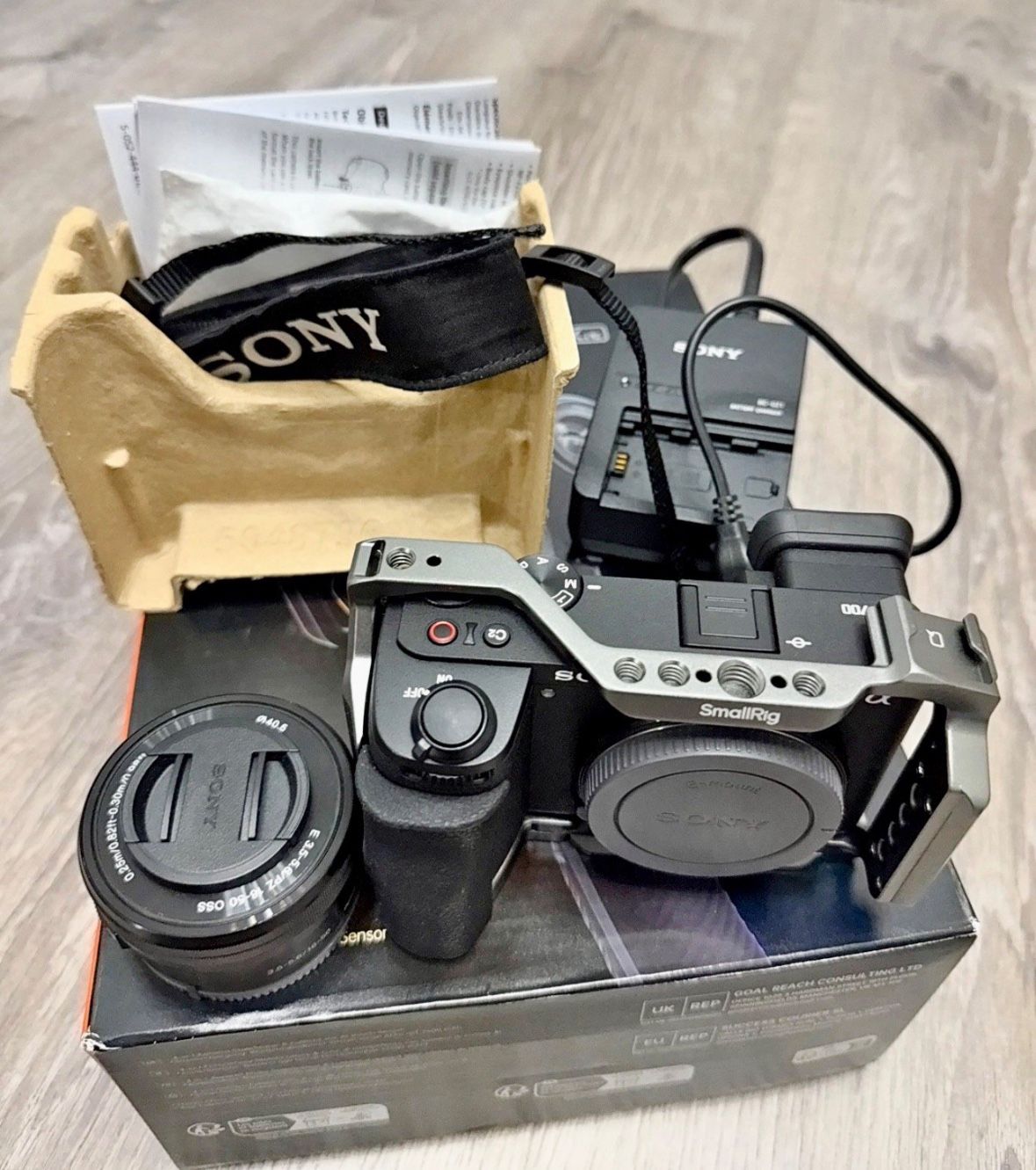 Sony Alpha a6700 Mirrorless Camera 26MP, 3 Lenses, Charger And 3 Filters
