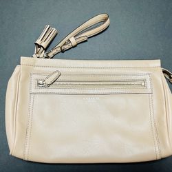 Coach Large Wristlet Beige