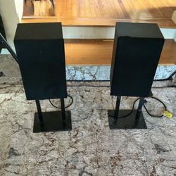 Powered  Keyboard  Speakers with Metal  Speaker Stands