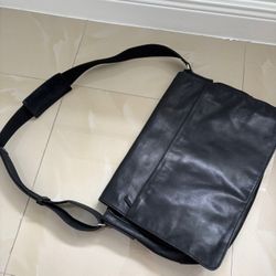 Vintage Coach Cowhide Messenger Bag