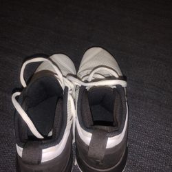 Men's Nike Size 6 1/2