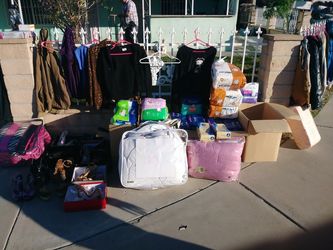 FONTANA YARD SALE (2 DAYS)