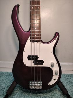 Peavey Milestone