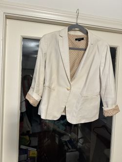 Ann Taylor Sports Jacket - Size 8 - Cream