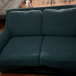 LOVESEAT GRIS CON FORRO
