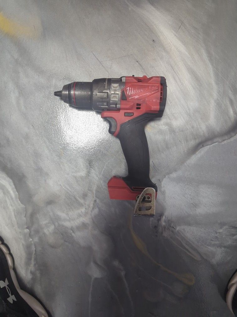 Milwaukee M18 FUEL 1/2inch Hammer Drill/Driver