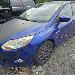 2012 Ford Focus 4Door SPORT Sedan AC cold