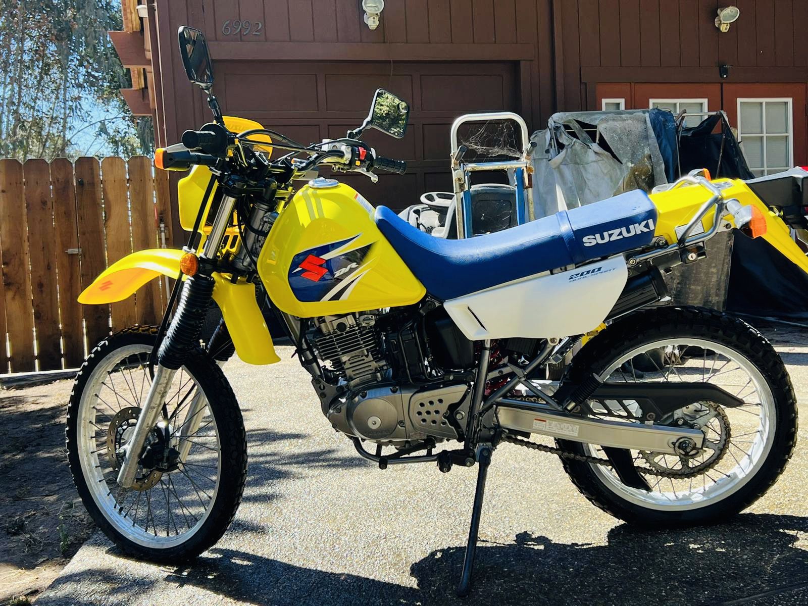 suzuki 200 dual sport