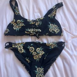3 girls swimsuit bikini full sets