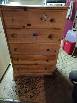 Dresser