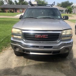 2003 GMC Sierra