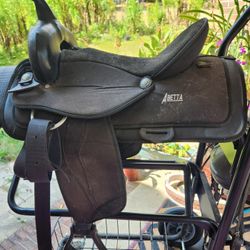 Western Abetta Saddle For Sale